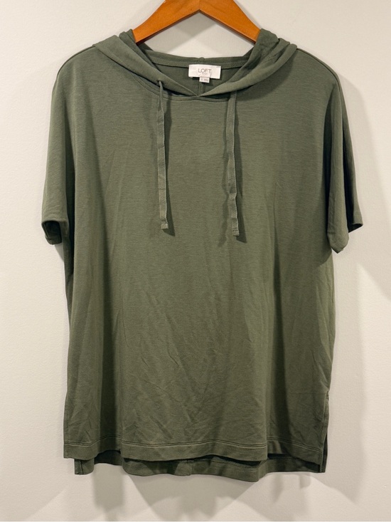 LOFT Tops - LOFT Outlet Women’s Olive Short-Sleeve Drawstring Hoodie Size S
